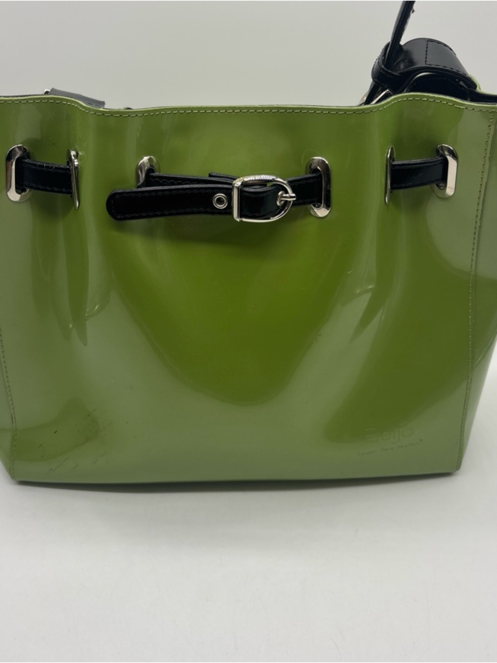 Beijo Green Patent Leather Shoulder Bag